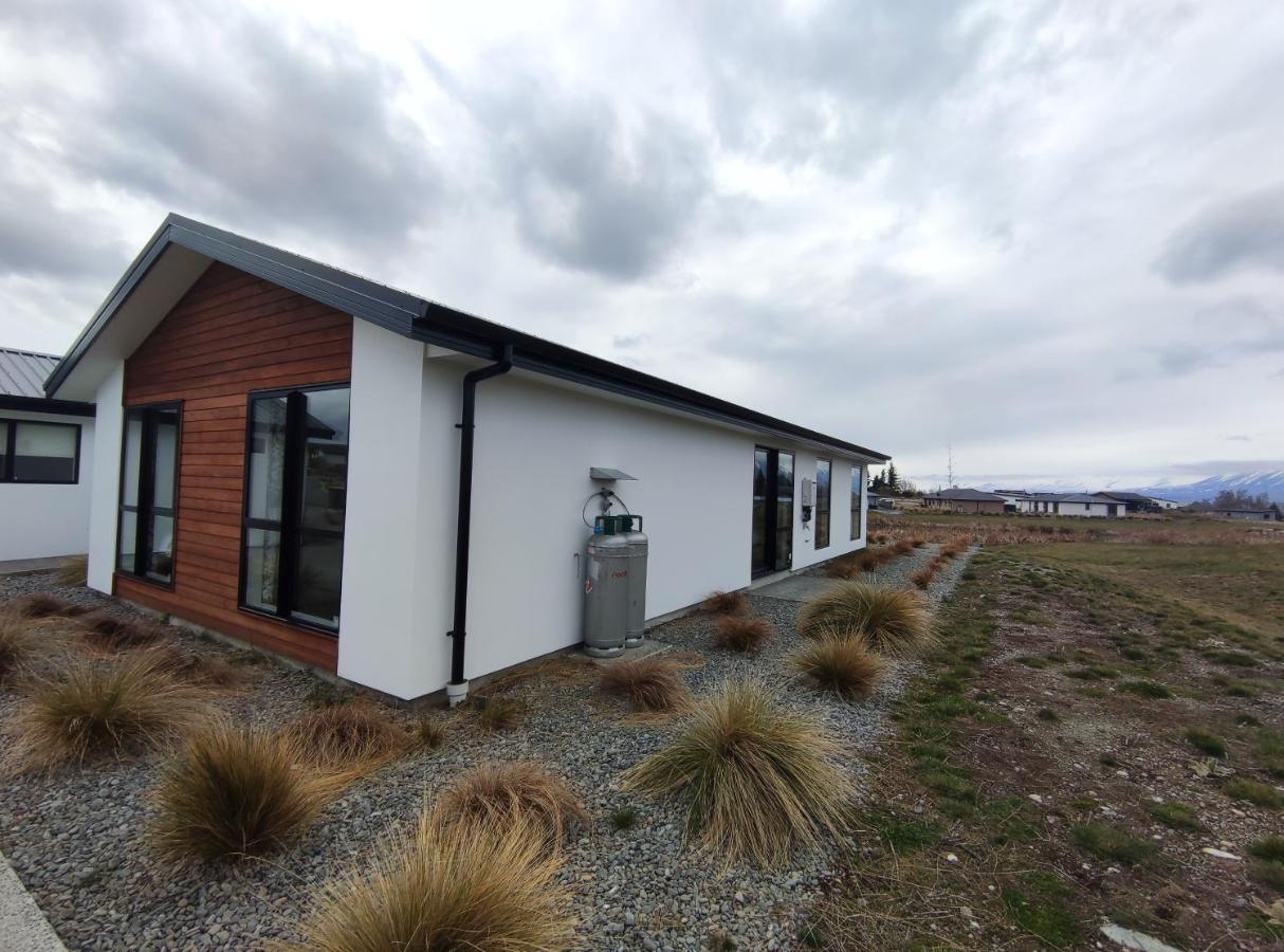 Crescent Moon Apartment Lake Tekapo Exterior foto